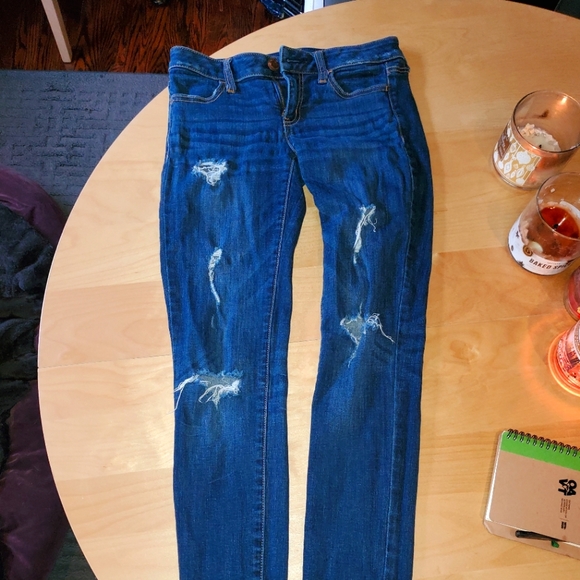Dark Blue Jeans - Picture 1 of 2